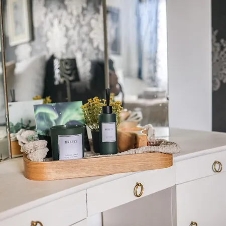 Apartamento Modern Flat With Balcony By Booklapland