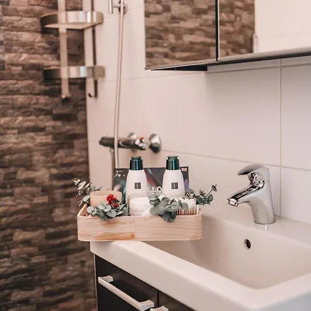 Apartament Modern Flat With Balcony By Booklapland *